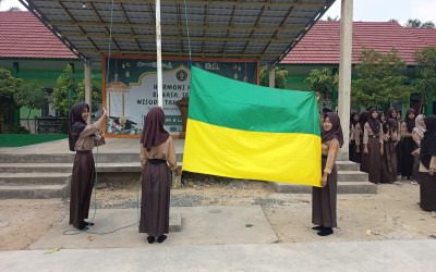 Tak Mau Tampil Biasa, Kelas 9.1 Digembleng Pasukan Inti Pramuka Demi Misi Senin Pagi