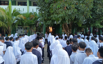 MTsN 2 Lampung Tengah Gelar Apel Pembukaan Asesmen Sumatif Akhir Semester Genap Berbasis CBT Tahun Ajaran 2025/2026